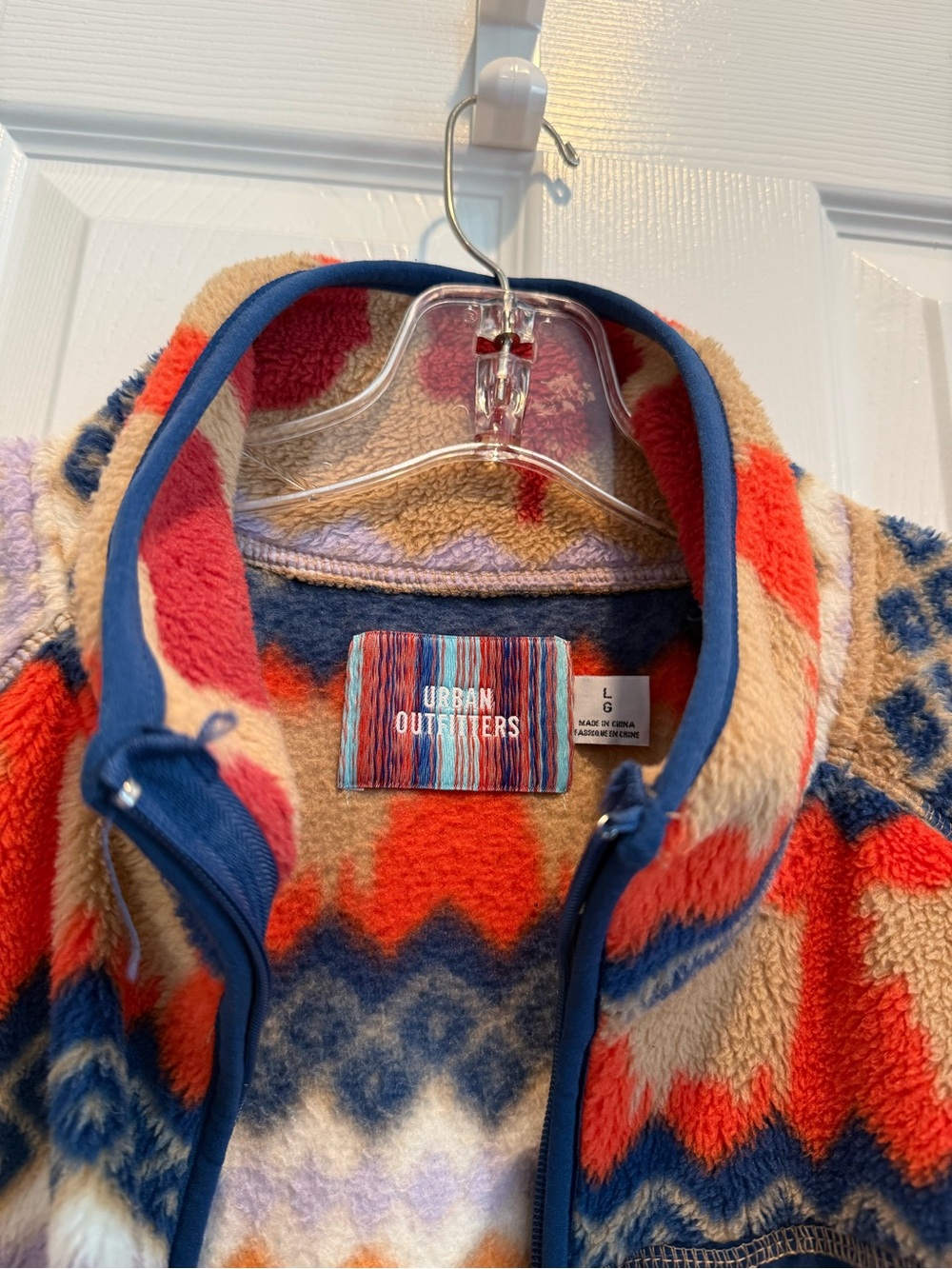 Urban Outfittters Women’s Multicolor Patterned Fleece Jacket - Navy Trim - Picture 4 of 5